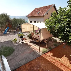 Mandaric Apartman Trogir