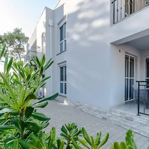 Apartmani Adriatic Apartman Vir
